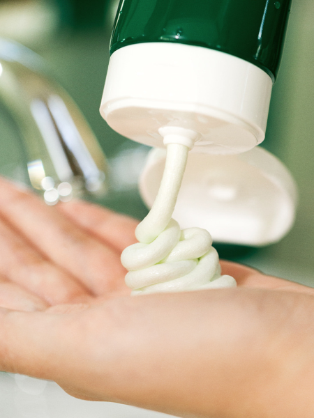 Успокаивающая пенка для умывания с экстрактом центеллы азиатской One-Day's You Cica:ming Foam Cleanser Успокаивающая пенка для умывания с экстрактом центеллы азиатской One-Day's You Cica:ming Foam Cleanser