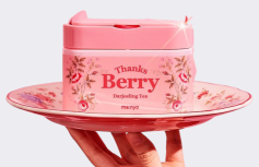 Набор увлажняющих тканевых масок с ягодными экстрактами Ma:nyo Factory Thanks Berry Darjeeling Tea Mask