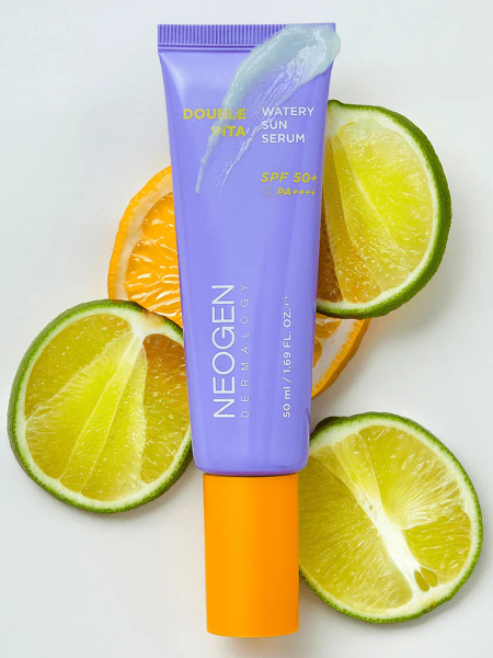 Осветляющая солнцезащитная сыворотка с витаминным комплексом NEOGEN Double Vita Watery Sun Serum SPF50 + PA ++++ Осветляющая солнцезащитная сыворотка с витаминным комплексом NEOGEN Double Vita Watery Sun Serum SPF50 + PA ++++
