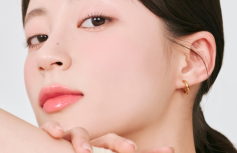 Сочный глянцевый тинт для губ с оттенком мякоти абрикоса rom&nd Juicy Lasting Tint 31 Bare Apricot