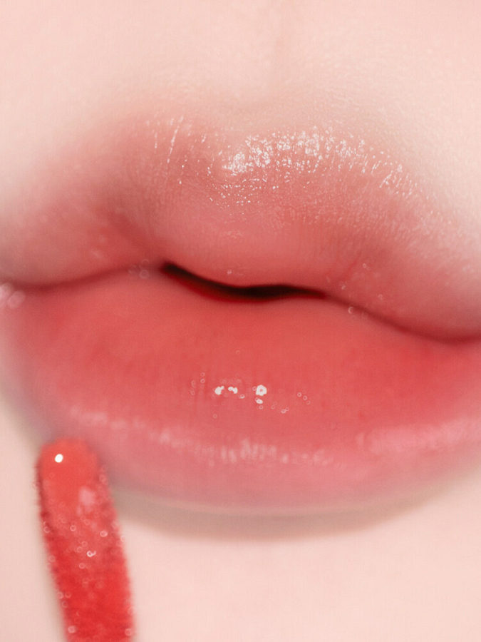 Легкий увлажняющий блеск-тинт для губ ALTERNATIVE STEREO Lip Potion Aqua Glow No.3 Sugar Rose