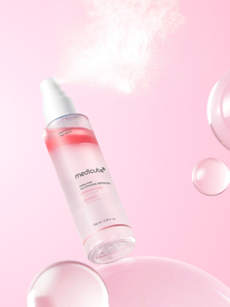 Двухфазный тонизирующий серум-мист для лица с глутатионом и ПДРН Medicube PDRN Pink Glutathione Serum Mist Двухфазный тонизирующий серум-мист для лица с глутатионом и ПДРН Medicube PDRN Pink Glutathione Serum Mist