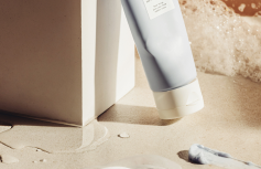 Пенка для умывания с растительными экстрактами Huxley Secret of Sahara Cleansing Foam Be Clean Be Moist