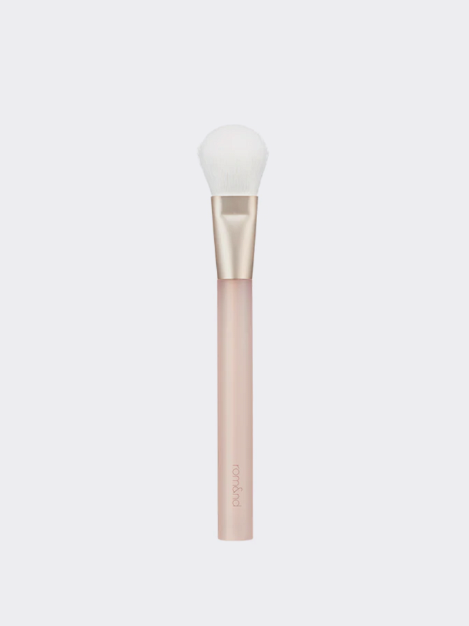 Кисть для румян rom&nd Cheek Brush Кисть для румян rom&nd Cheek Brush