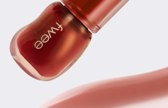 Лёгкий глянцевый блеск для губ fwee 3D Voluming Gloss A06 Scotch 30%