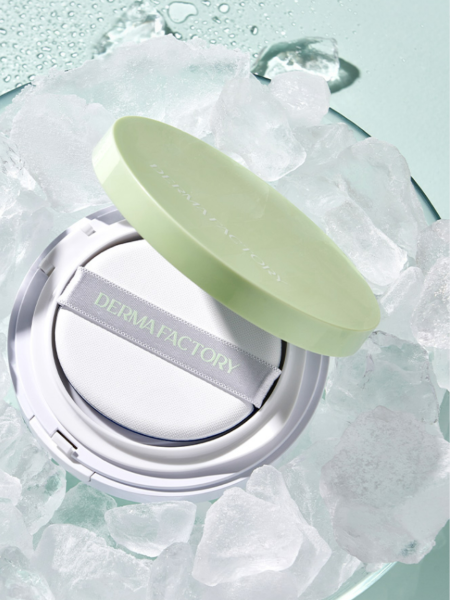 Успокаивающий солнцезащитный кушон с экстрактом кипариса Derma Factory Inorganic Mild Sun Cushion SPF50+PA++++ Успокаивающий солнцезащитный кушон с экстрактом кипариса Derma Factory Inorganic Mild Sun Cushion SPF50+PA++++