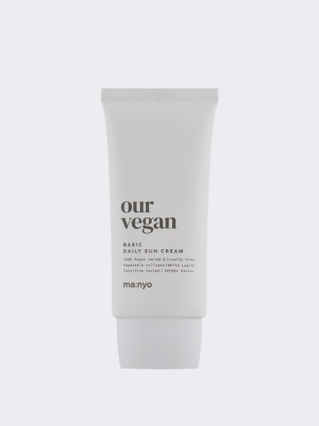 Солнцезащитный крем для лица с растительными экстрактами Ma:nyo Factory Our Vegan Sun Cream Basic SPF50+ PA++++ Солнцезащитный крем для лица с растительными экстрактами Ma:nyo Factory Our Vegan Sun Cream Basic SPF50+ PA++++