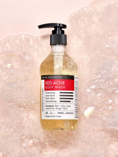 Парфюмированный успокаивающий гель для душа с салициловой кислотой Derma Factory Red Acne Body Wash