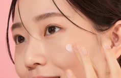 Точечный гель-патч против воспалений с каламином Papa Recipe Pink Powder Spot Gel Patch