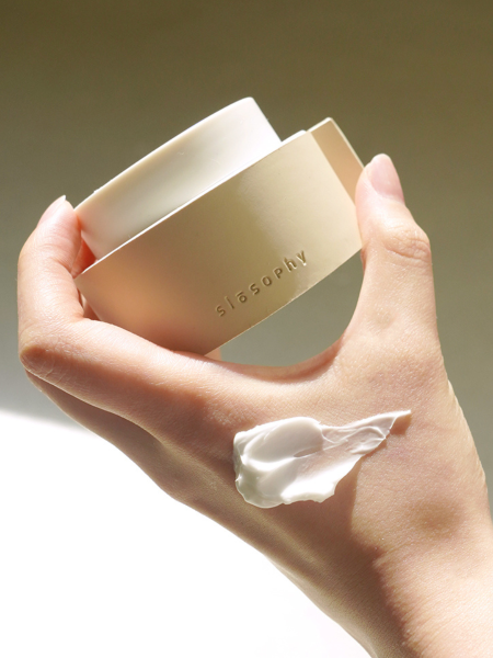 Нежный питательный крем для лица с экстрактом нутовых бобов Slosophy Nutri Dive Cream