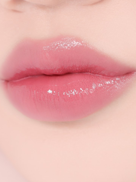 Многофункциональный оттеночный бальзам-слайдер для губ BRAYE Lipsleek 05 Ease Многофункциональный оттеночный бальзам-слайдер для губ BRAYE Lipsleek 05 Ease