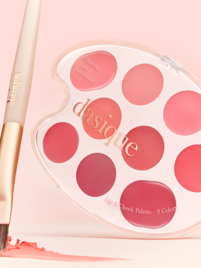 Универсальная кремовая палетка для губ и щёк Dasique Lip & Cheek Palette #02 Coral Coloring