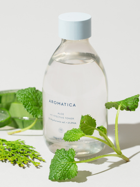 Увлажняющий тонер с алоэ и гиалуроновой кислотой AROMATICA Aloe Hy-ffective Toner 5% Hyaluronic sol.  2% PHA Увлажняющий тонер с алоэ и гиалуроновой кислотой AROMATICA Aloe Hy-ffective Toner 5% Hyaluronic sol.  2% PHA