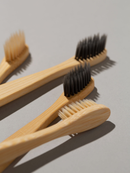 Набор бамбуковых зубных щеток Aromatica Bamboo Toothbrush Duo Набор бамбуковых зубных щеток Aromatica Bamboo Toothbrush Duo