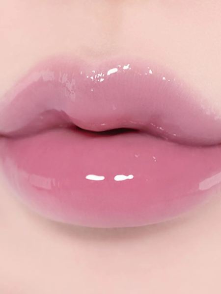 Оттеночный блеск для губ fwee 3D Changing Gloss 02 Scene Lavender Оттеночный блеск для губ fwee 3D Changing Gloss 02 Scene Lavender