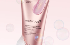 Капсульная пенка для умывания с ПДРН и глутатионом Medicube PDRN Pink Glutathione Capsule Cleansing Foam