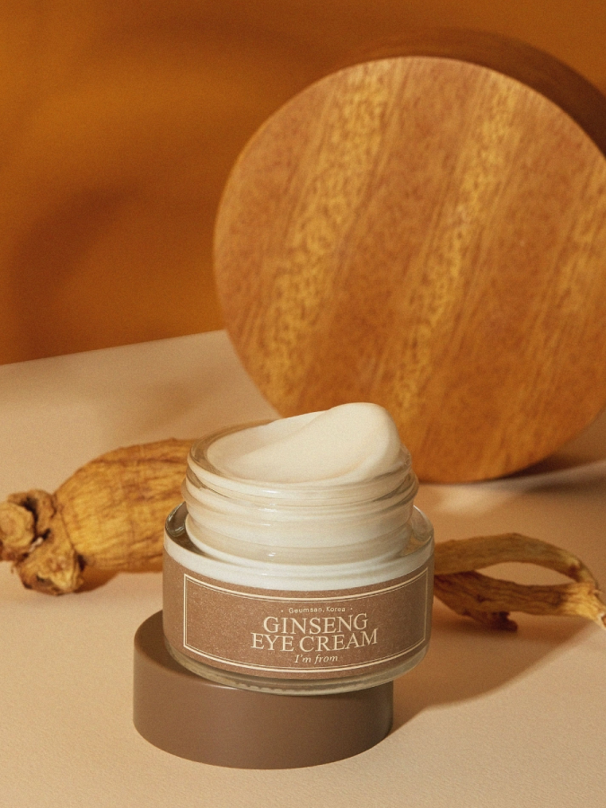 Разглаживающий крем для век с женьшенем I'm from Ginseng Eye Cream