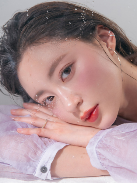 МИНИ Жидкий блеск для губ с сияющими частицами в лиловом оттенке rom&nd Glasting Water Gloss 03 Fairy Sherbet МИНИ Жидкий блеск для губ с сияющими частицами в лиловом оттенке rom&nd Glasting Water Gloss 03 Fairy Sherbet