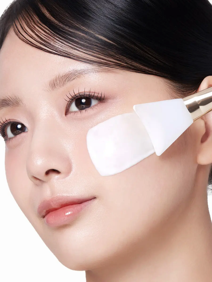 Выравнивающая маска-плёнка с коллагеном и молочными протеинами Medicube Collagen Milk Toning Wrapping Mask