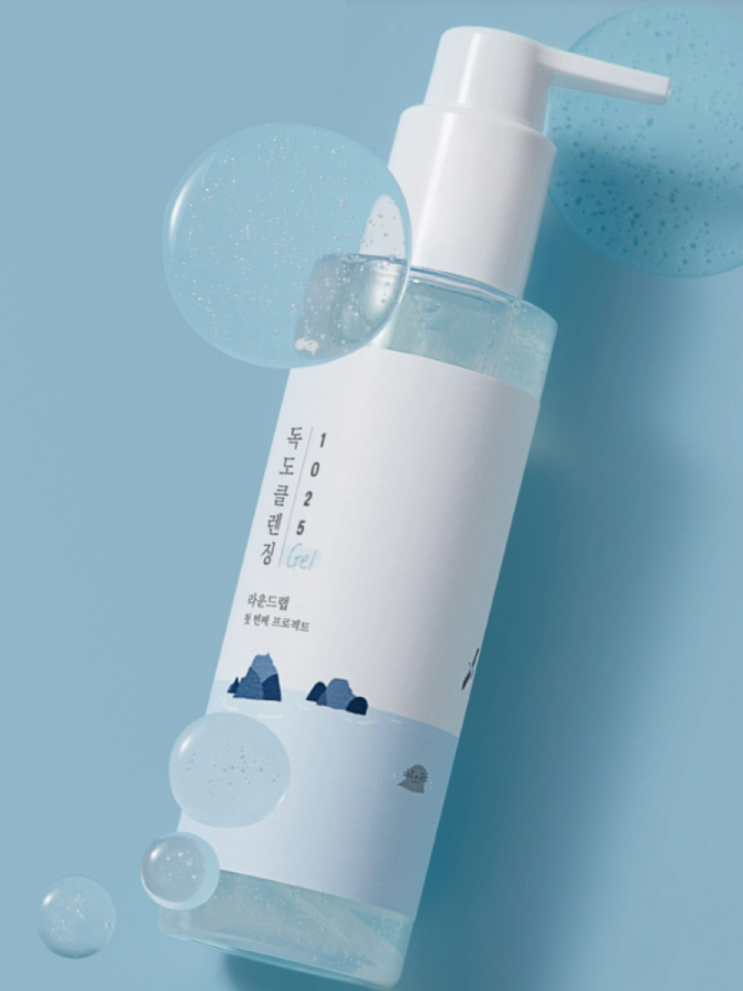 Мягкий гель для умывания с морской водой Round Lab 1025 Dokdo Cleansing Gel