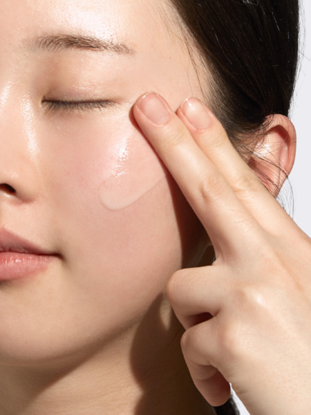 Усиленная укрепляющая сыворотка-бустер со спикулами и коллагеном VT Collagen Reedle Shot 300