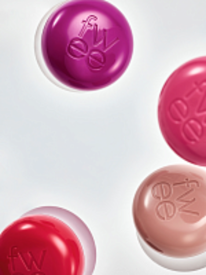 Набор: оттеночное суфле + брелок fwee Lip&Cheek Blurry Pudding Pot Keyring Set RD02 Mule