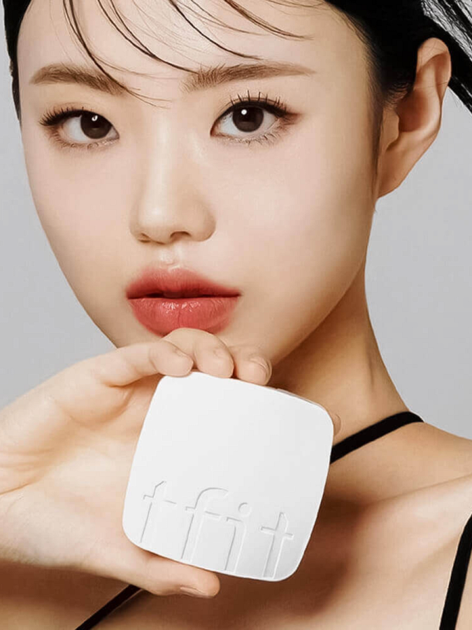 Тональное средство с матовым финишем TFIT Layering Fit Cover Cushion W02 Almond Butter EX SPF50+ PA++++