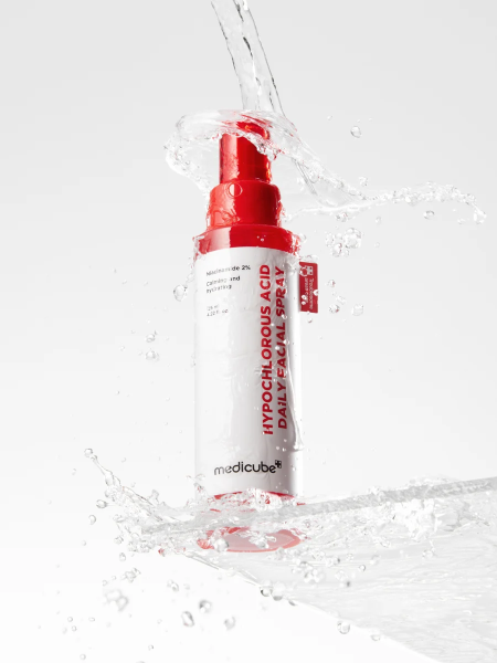 Успокаивающий спрей с гипохлоритной кислотой Medicube Hypochlorous Acid Daily Facial Spray