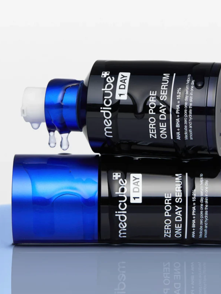 Себорегулирующая сыворотка для сужения пор с комплексом кислот Medicube Zero Pore One Day Serum
