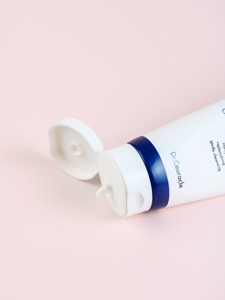 Пенка для умывания с пробиотиками Dr.Ceuracle Pro Balance Creamy Deep Cleansing Foam Пенка для умывания с пробиотиками Dr.Ceuracle Pro Balance Creamy Deep Cleansing Foam