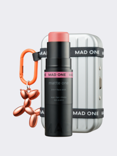 Мультифункциональный стик для макияжа в розовом оттенке MAD ONE 3-in-1 Face Stick Eyes + Lips + Cheeks Dusty Rose