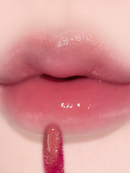 Легкий увлажняющий блеск-тинт для губ ALTERNATIVE STEREO Lip Potion Aqua Glow No.5 Raspberry Soap Легкий увлажняющий блеск-тинт для губ ALTERNATIVE STEREO Lip Potion Aqua Glow No.5 Raspberry Soap