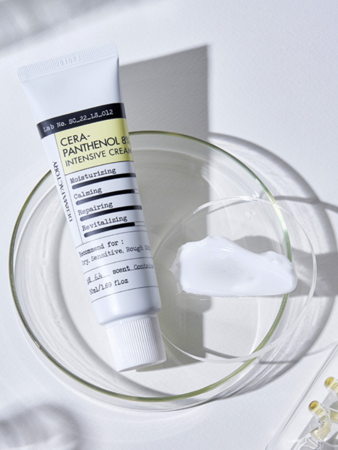 Восстанавливающий крем для лица с керамидами и пантенолом Derma Factory Cera-Pantenol 8% Intensive Cream