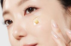 Осветляющий капсульный крем для лица витамином С Medicube Deep Vita C Capsule Cream