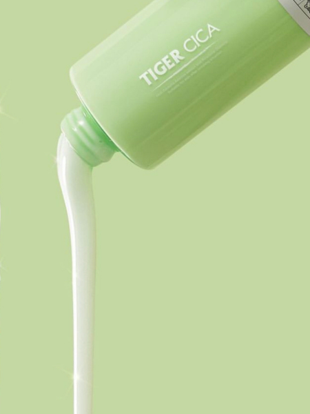 Успокаивающий лосьон для лица с экстрактом центеллы азиатской  It's Skin Tiger Cica Green Chill Down Lotion Успокаивающий лосьон для лица с экстрактом центеллы азиатской  It's Skin Tiger Cica Green Chill Down Lotion