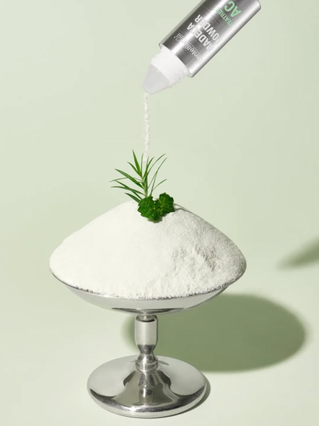 Обогащающая пудра с экстрактом чайного дерева Centellian24 Madeca Powder Tea Tree AC