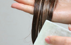 Твердый кондиционер для волос с розмарином AROMATICA Rosemary Hair Thickening Conditioning Bar