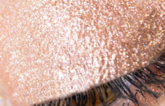 Жидкие тени с блестками Chupa Chups Bling Bling Eyes BROWN CITY