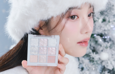 Палетка сияющих теней для век Dasique Shadow Palette #25 Holiday Snowball