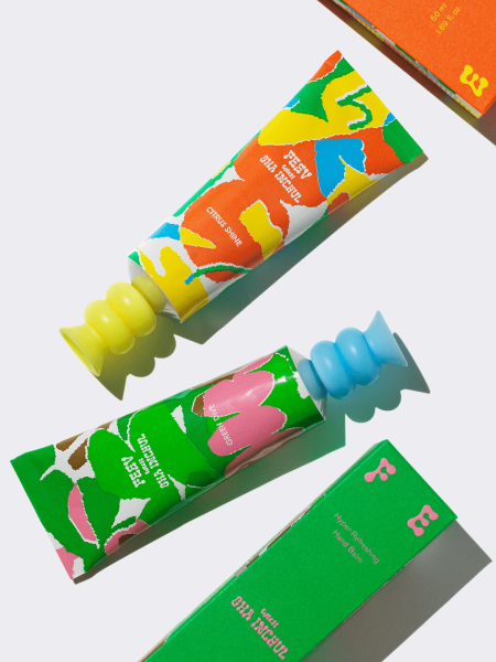 Лимитированный бальзам для рук с травяным ароматом FEEV Hyper-Refreshing Hand Balm Green Dive Лимитированный бальзам для рук с травяным ароматом FEEV Hyper-Refreshing Hand Balm Green Dive