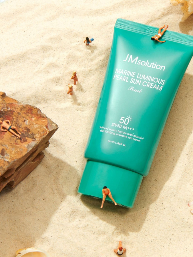 Увлажняющий солнцезащитный крем JMsolution Marine Luminous Pearl Sun Cream SPF50+ PA++++