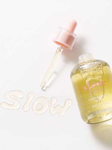 Осветляющая сыворотка для лица с витамином С slowpure Brightening Tone Serum