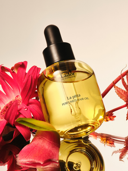 Увлажняющее парфюмированное масло для волос с цитрусовым ароматом TRAVEL La’dor Perfumed Hair Oil 01 La Pitta Увлажняющее парфюмированное масло для волос с цитрусовым ароматом TRAVEL La’dor Perfumed Hair Oil 01 La Pitta