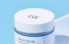 Успокаивающий крем для лица с берёзовым соком Round Lab Birch Juice Moisturizing Cream