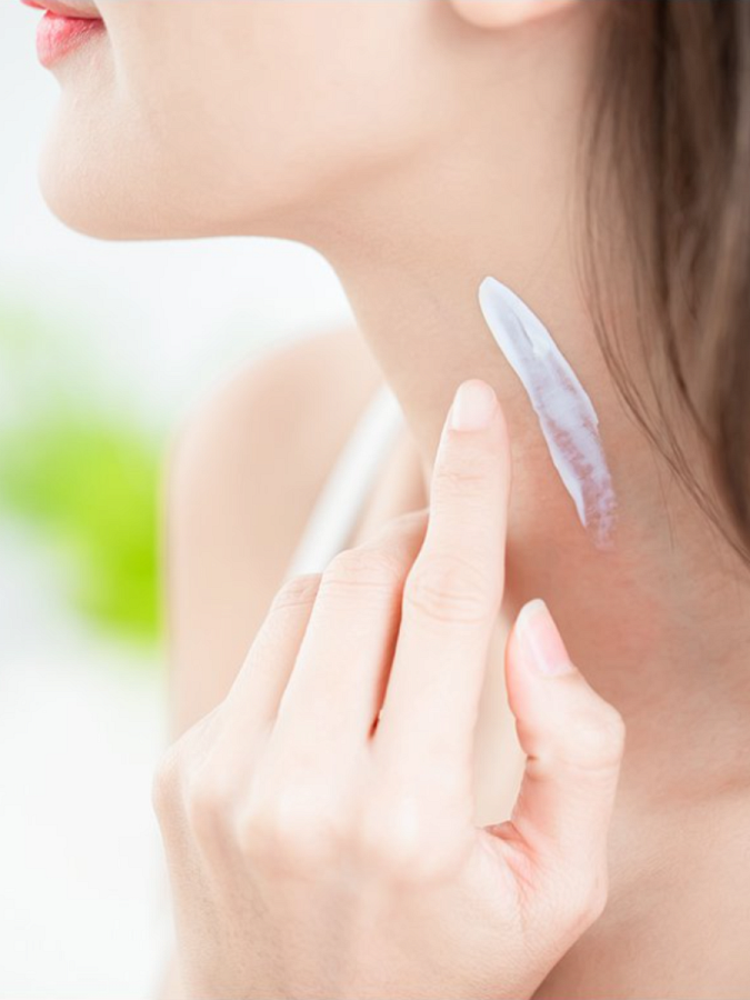 Мягкий солнцезащитный крем с гвайазуленом Derma Factory Be Zero Pure Sun Cream SPF 42 PA+++
