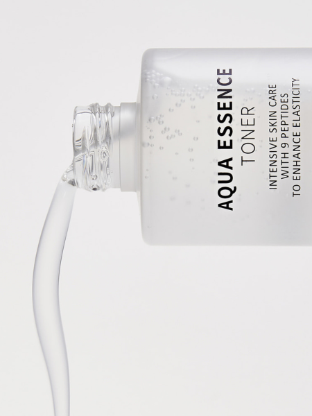 Увлажняющий тонер-эссенция с пептидами и гиалуроновой кислотой MEDI-PEEL Peptide 9 Aqua Essence Toner Увлажняющий тонер-эссенция с пептидами и гиалуроновой кислотой MEDI-PEEL Peptide 9 Aqua Essence Toner