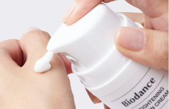 Крем для сужения пор с коллагеном Biodance Pore Tightening Collagen Cream