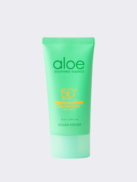 Водостойкая солнцезащитная эссенция с экстрактом алоэ Holika Holika Aloe Waterproof Soothing Essence SPF50+ РА++++ Водостойкая солнцезащитная эссенция с экстрактом алоэ Holika Holika Aloe Waterproof Soothing Essence SPF50+ РА++++
