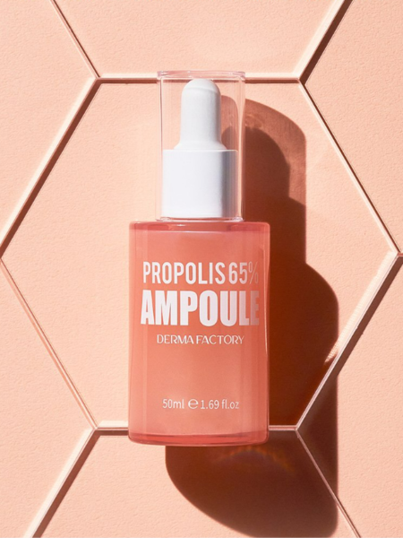 Питательная ампульная сыворотка для лица с красным прополисом Derma Factory Propolis 65% Ampoule Питательная ампульная сыворотка для лица с красным прополисом Derma Factory Propolis 65% Ampoule