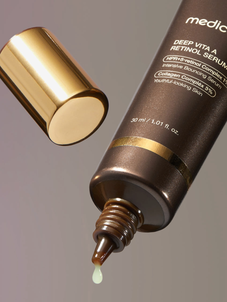 Разглаживающая сыворотка для лица с ретинолом Medicube Deep Vita A Retinol Serum Разглаживающая сыворотка для лица с ретинолом Medicube Deep Vita A Retinol Serum